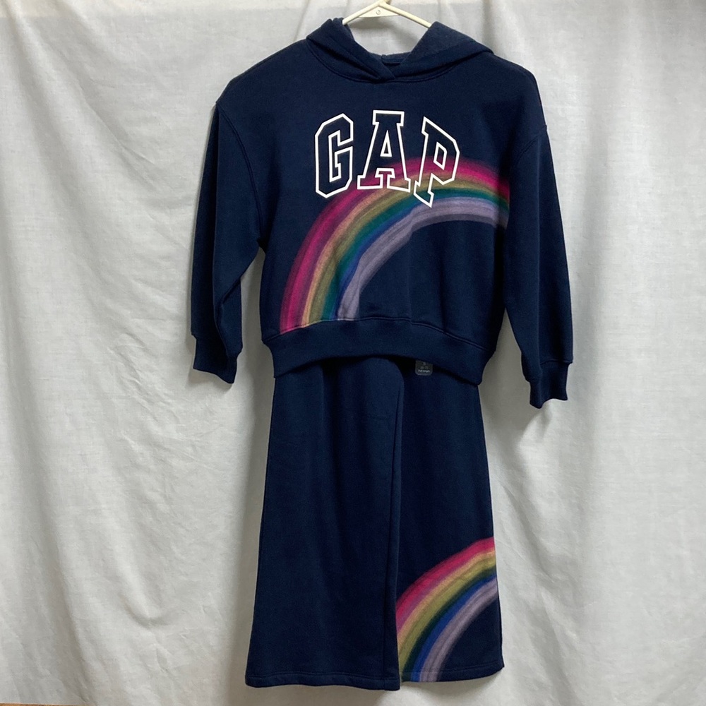 GAP Dark Blue Sweatsuit with Rainbows
